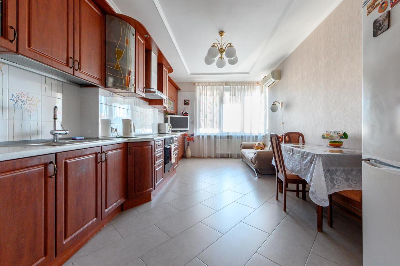 Happy Time Apartment Odesa Exterior photo