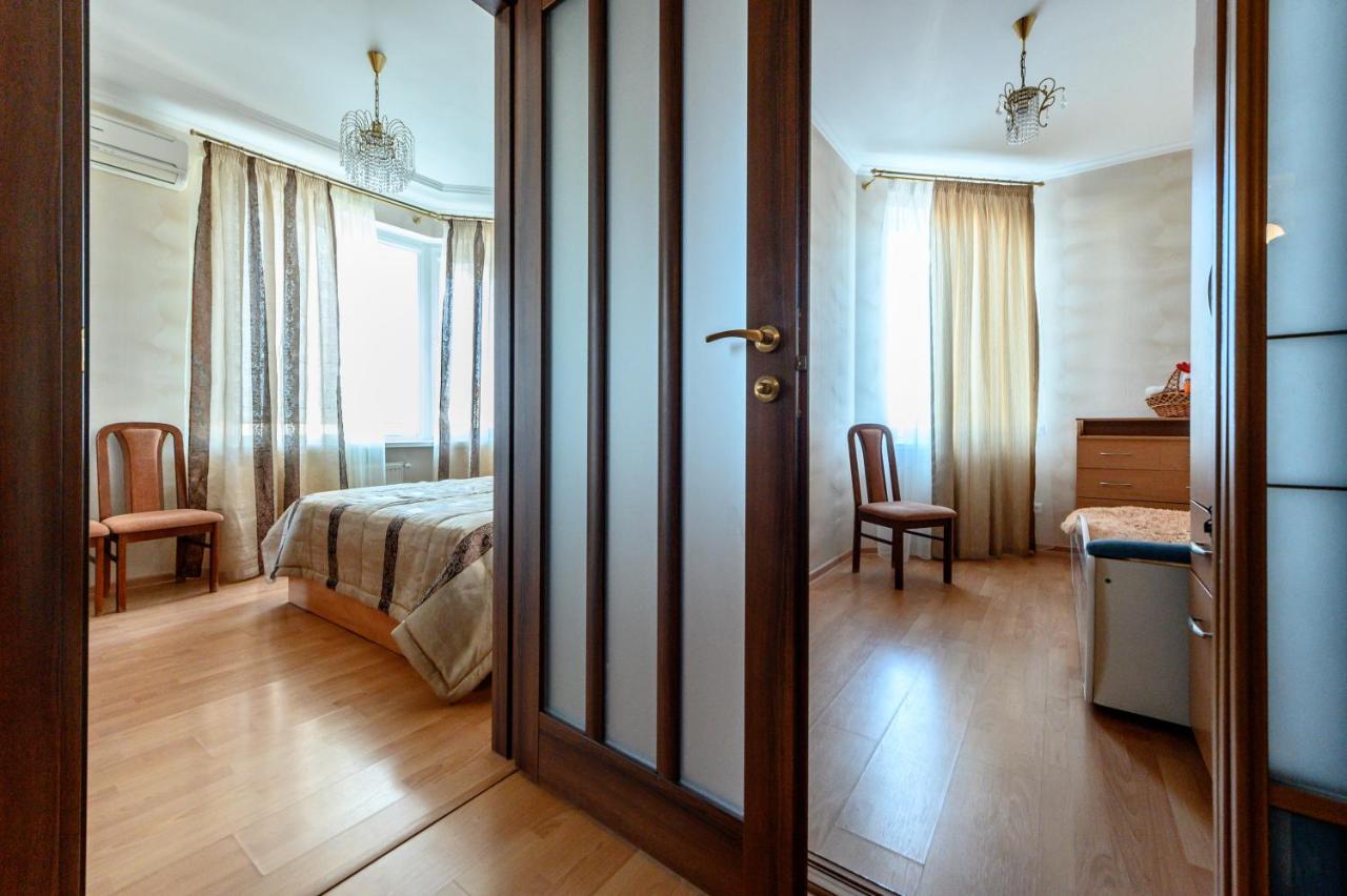 Happy Time Apartment Odesa Exterior photo