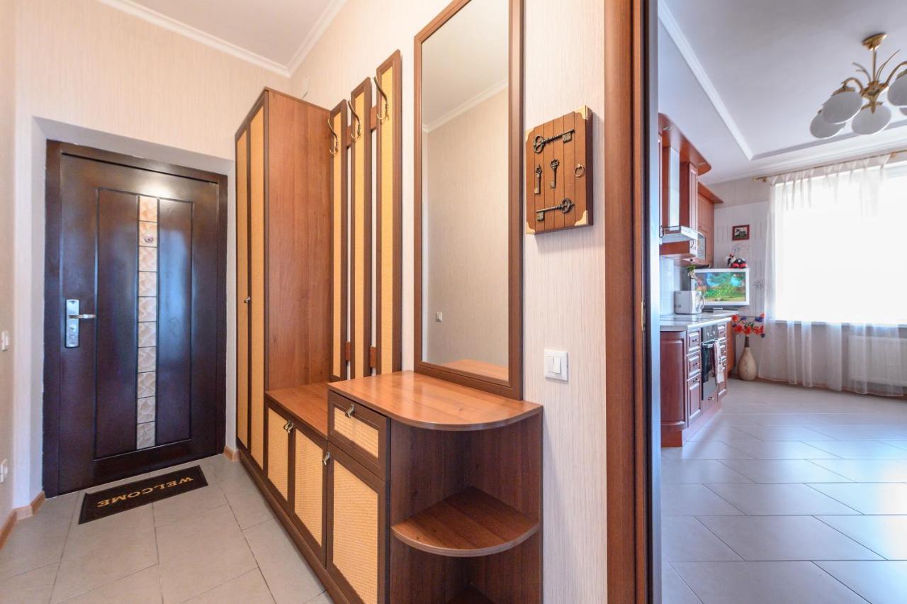 Happy Time Apartment Odesa Exterior photo